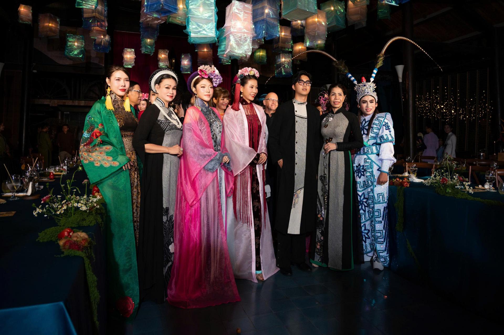 Giới thiệu LÃNH MỸ A SHOW