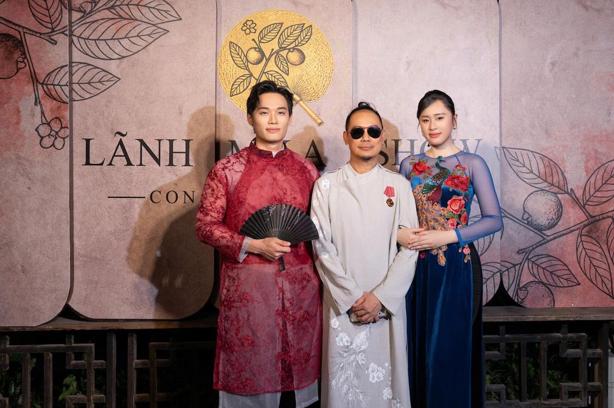 3 bộ sưu tập áo dài của Võ Việt Chung
